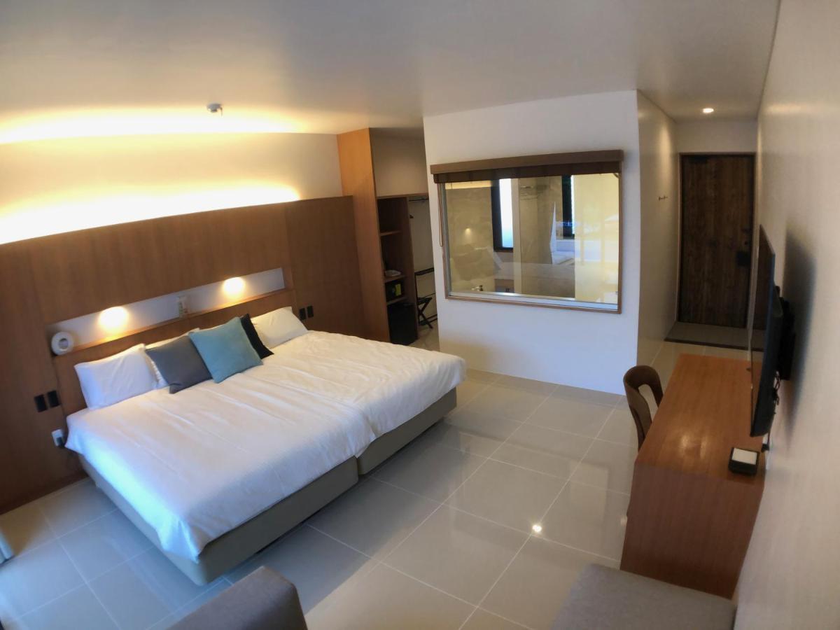 Nest Iriomote Hotel Urauchi Buitenkant foto